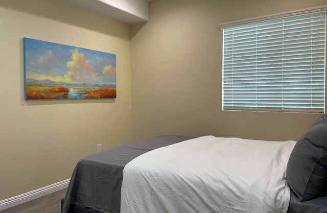 1280A - 2-bedroom/2 bathrooms in Pasadena