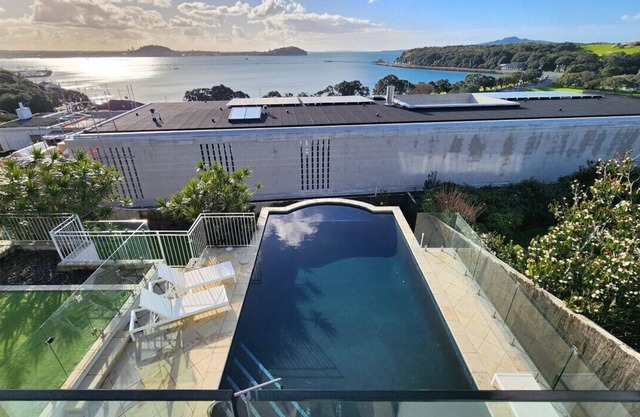 14 Karori Crescent, Orakei