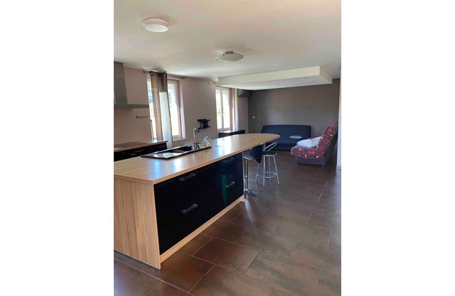 15-bed apartment Grésivaudan valley