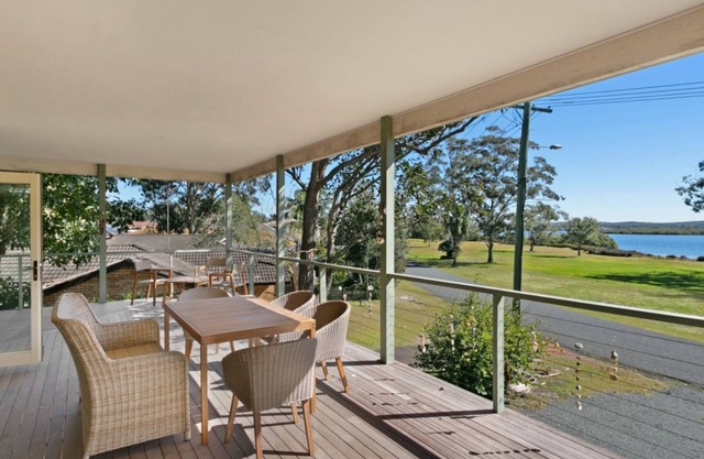 18 Koonwarra Drive Hawks Nest