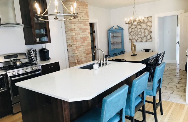 2 Bdrm 2 bath in Heart of SLC!