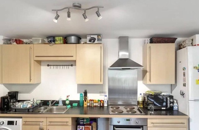 2 Bed-colchester Apartment-freep- Tv-wifi