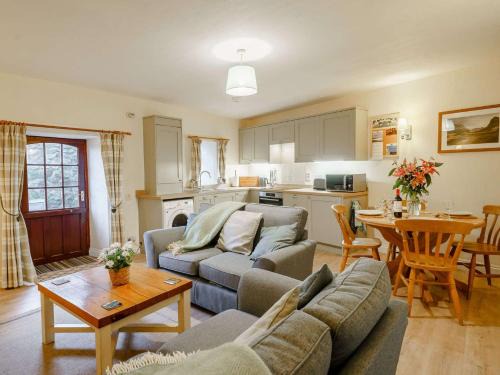 2 Bed in Ullswater SZ339