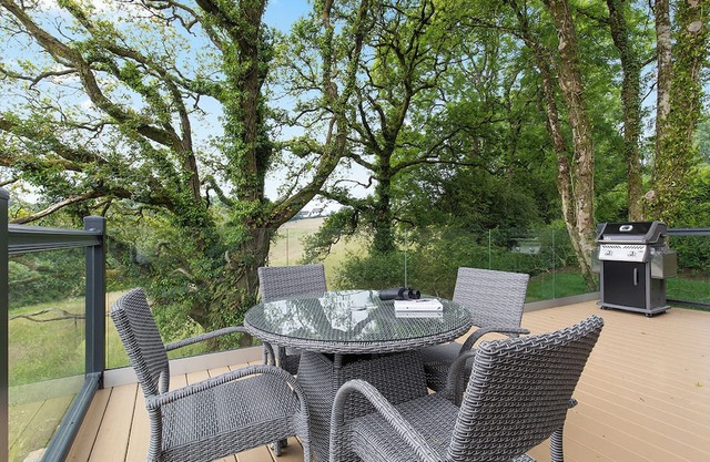 2 bedroom accommodation in Narberth