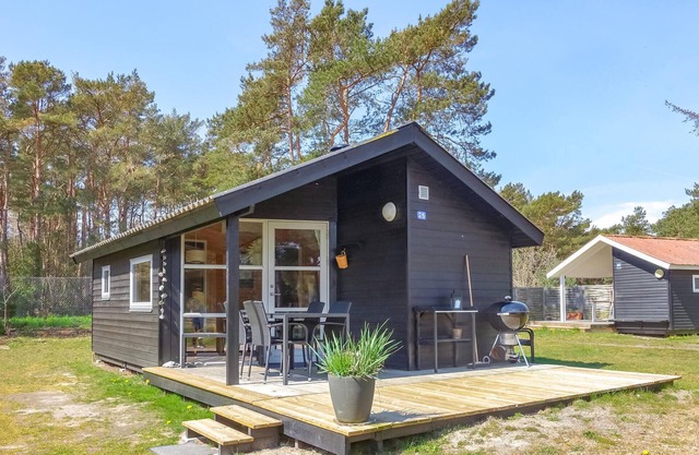 2 bedroom amazing home in Nexø