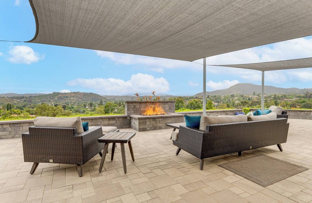 2 Mi to Lake Poway: Mtn-View Escape w/Patio!
