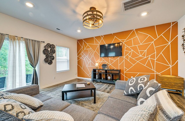 2 Mi to Whitewater Center: Suburban Abode w/Patio