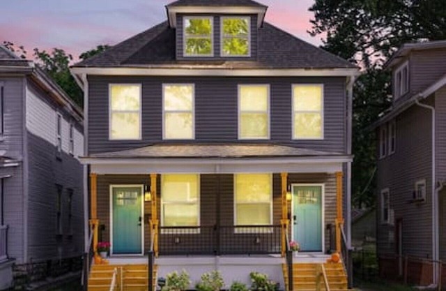 230) Entire Complex/2 homes side by side!