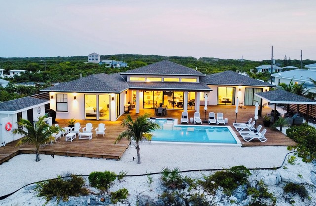 23Exuma | 5 Luxurious bedrooms each w/private bath | ON BEST BEACH | Heated Pool