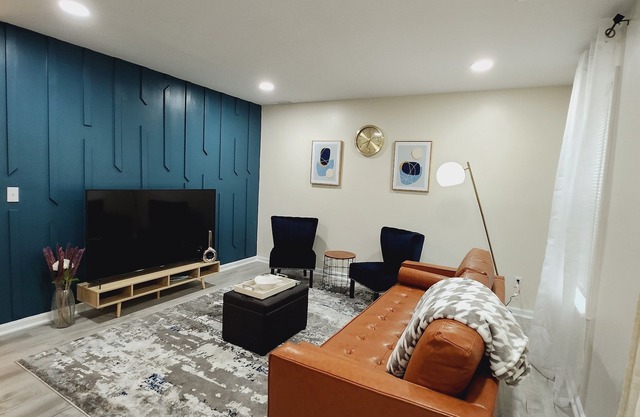 2B/1.5 Bath Brand new Townhouse Closed to MUSC