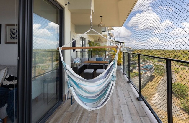 3 Bdr 🛏️+ 3.5 bthr 🛁 Apt Ocean view 🌅 & Beach Club Access 🏖️🌊