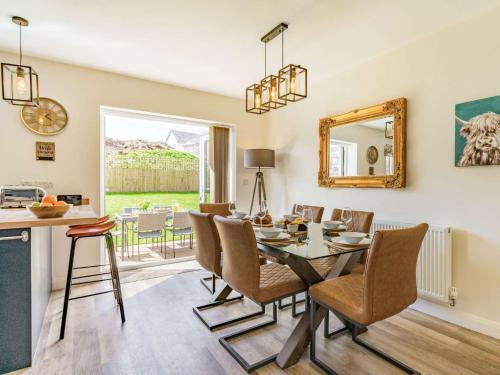 3 Bed in Hackthorpe 86724