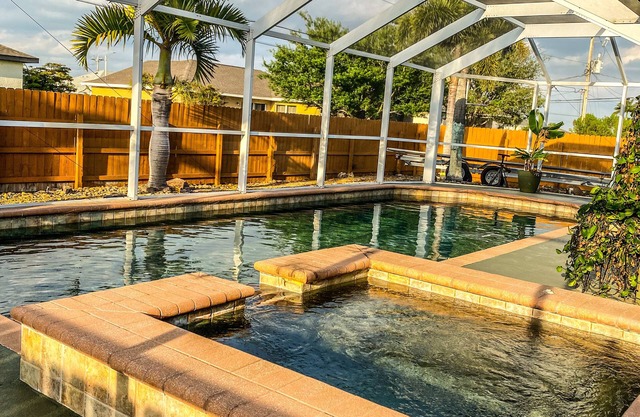 3 bedroom/2 bath/pool/spanLocated in NE Cape Coral
