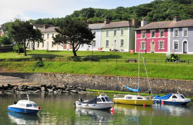 3 bedroom accommodation in Aberaeron