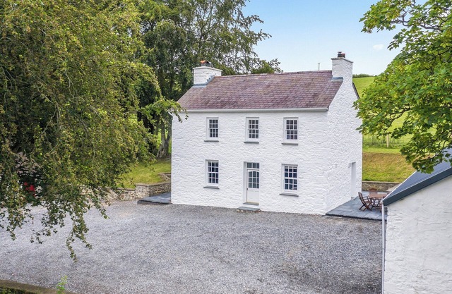 3 bedroom accommodation in Aberaeron