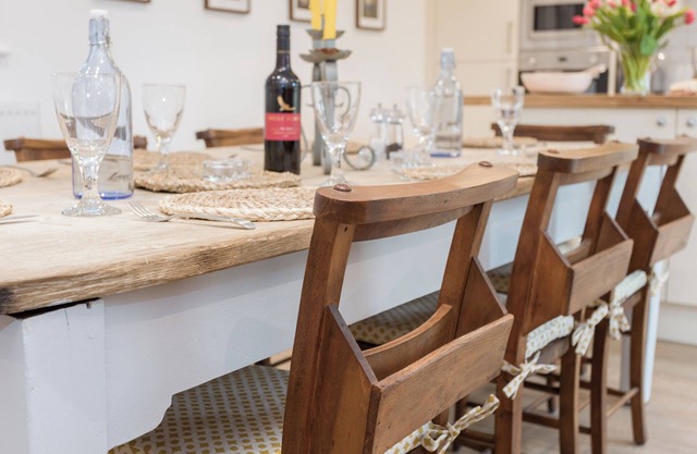 3 bedroom accommodation in Beauworth, near Alresford