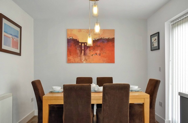 3 bedroom accommodation in Whitby