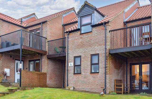 3 bedroom accommodation in Whitby