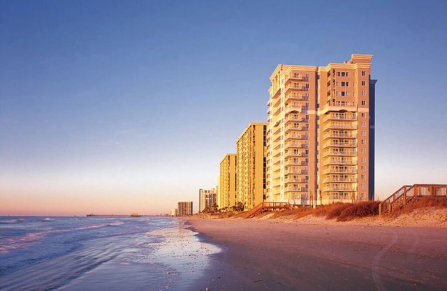 3 Bedroom Deluxe on Myrtle Beach, Wyndham Seawatch Resort!