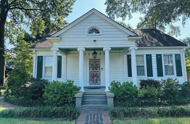 3-bedroom house in awesome Memphis with AC