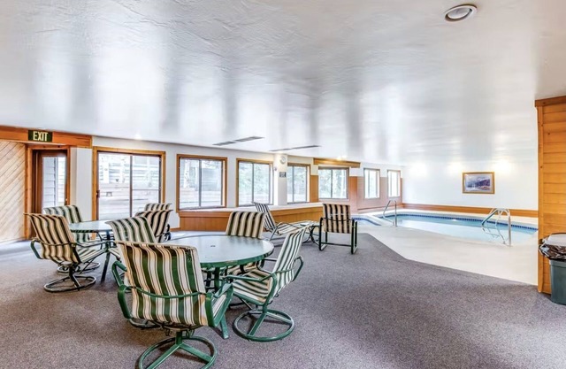 309 Snowdance Manor 2 Bedroom Condo by RedAwning