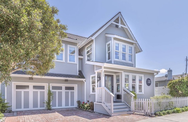 3813 Point Break 3 Bedroom Home by Redawning