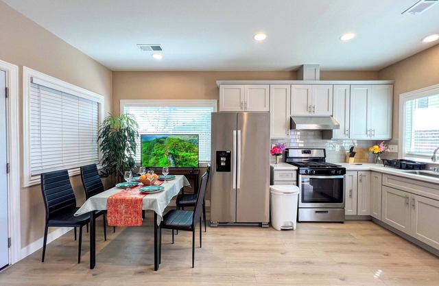 3BR Fremont Home, Near Silicon Valley, Ideal for Families & Groups