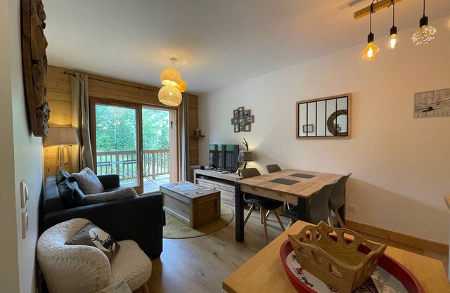 4* Apartment for 5 in Valmorel, ski-in/ski-out, parking, balcony