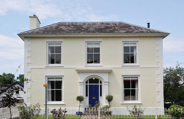 4 bedroom accommodation in Aberaeron