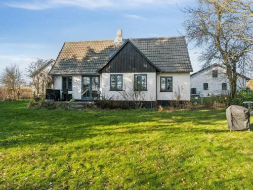 5 star holiday home in Gudhjem
