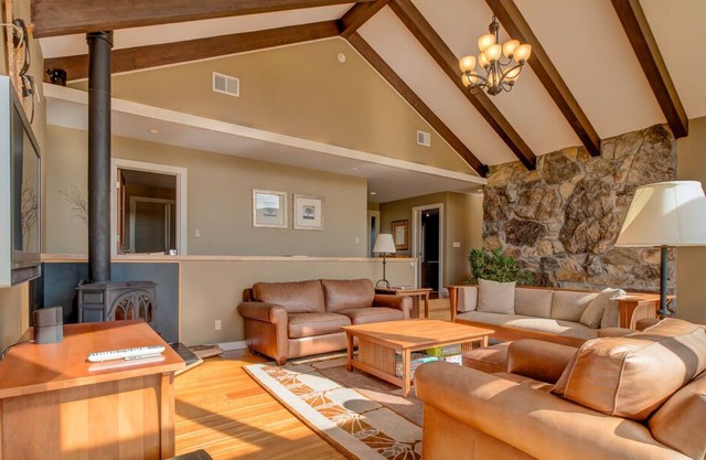 50-Acre Seasonal Rental between Manchester & Killington