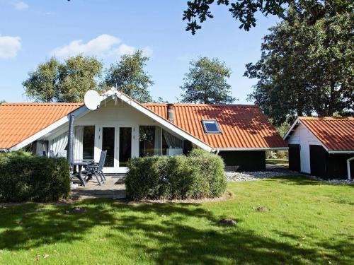 6 person holiday home in Hemmet-By Traum