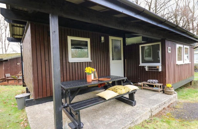 64 Penlan Holiday Park