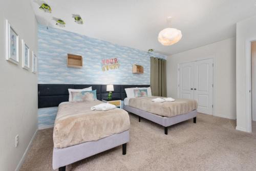 7BD Amazing Home Game Room Pool and Spa near Disney