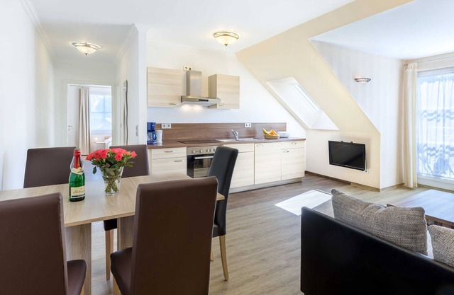 (8) Matthias, 2-room apartment, loggia, upper floor - Ostseeferienhaus Drachenflieger Pepelow