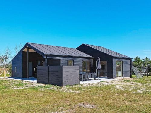 8 person holiday home in Ålbæk