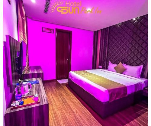 887 PT AC Hotel in Barnala