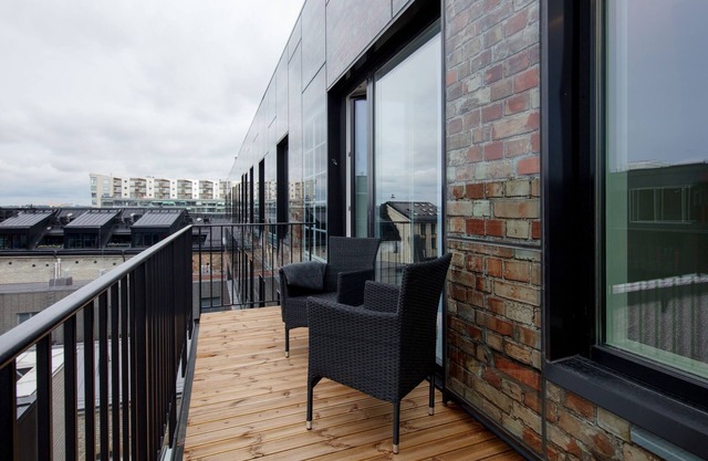8ERA Business Executive Rotermanni Apts