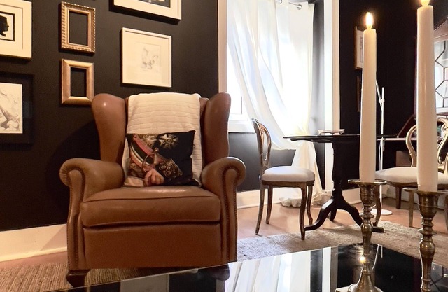 A Suite in the heart of Alfama - Bedroom and Living room