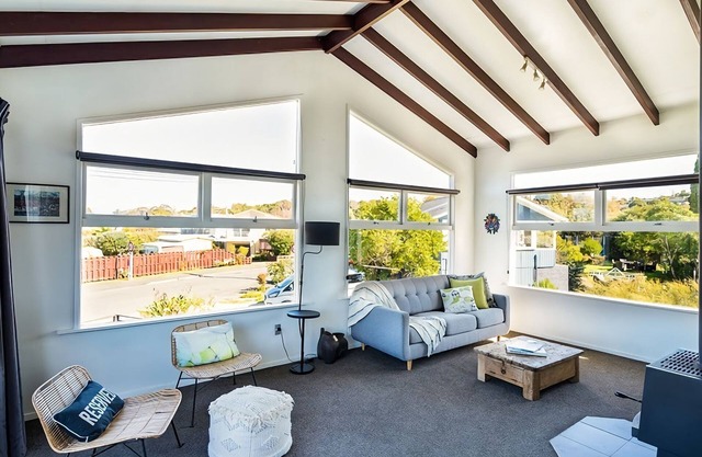 A very popular holiday home close to the beach and Mapua Village