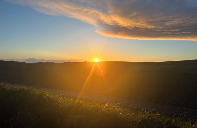 A wonderful retreat offering uninterrupted views over The Coombe valley