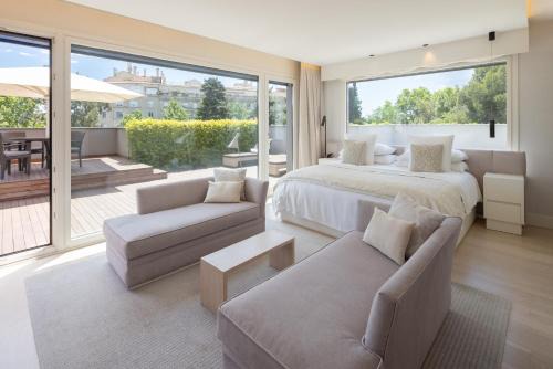 ABaC H&R Barcelona Monument