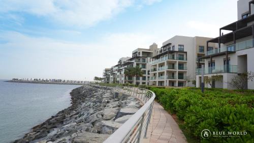 Address Beach Resort Fujairah Apartment by Blue World - 1