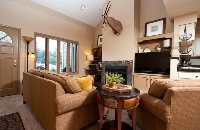 Affordable Animas River Valley Townhome - A/C
