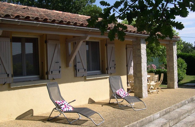 Air-conditioned gîte, Chauzon, Ardèche Méridionale.