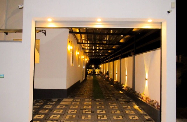 Airport Faith Hotel