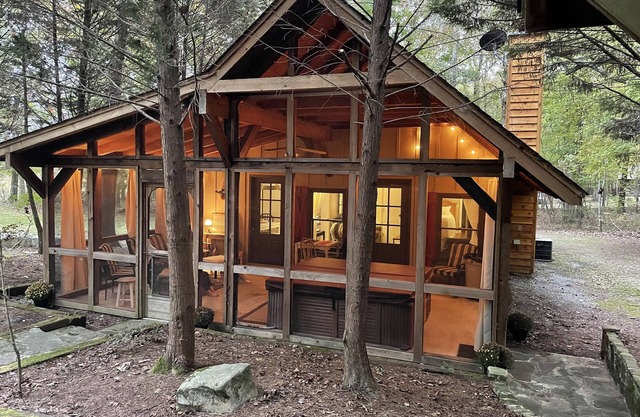 Al's Nest a Quaint 1 Bedroom Cottage in Mentone