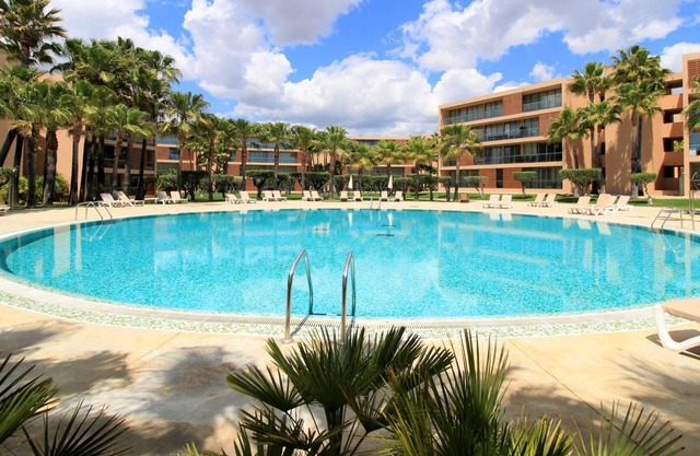 Albufeira Salgados Premium 1 With Pool by Homing