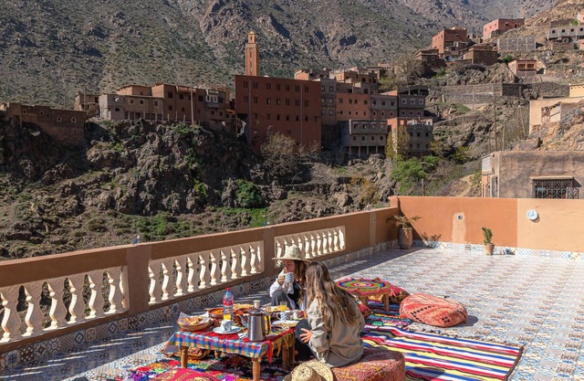 amazigh family riad