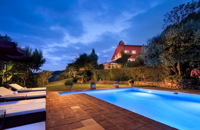Anna’s Villa Torre il Fico is a luxury villa rental in the outskirts of Florence